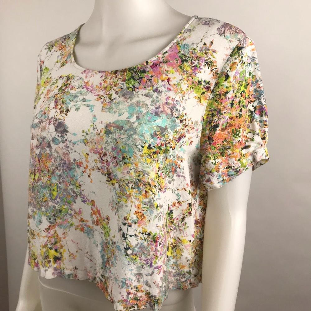 Women’s Cropped Blouse Abstract Floral Medium F21